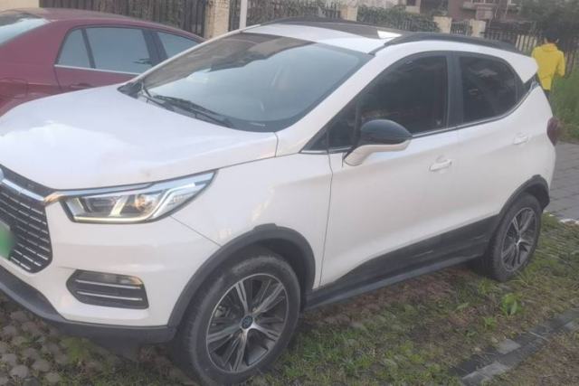 Used BYD Yuan New Energy 2018 EV360 Smart Connected Cool Model