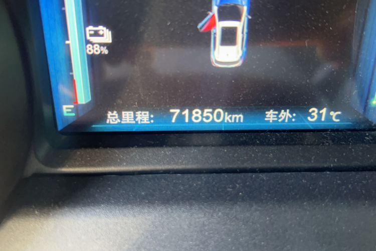 Used BYD Yuan New Energy 2018 EV360 Smart Connect Cool Edition Odometer Close Up