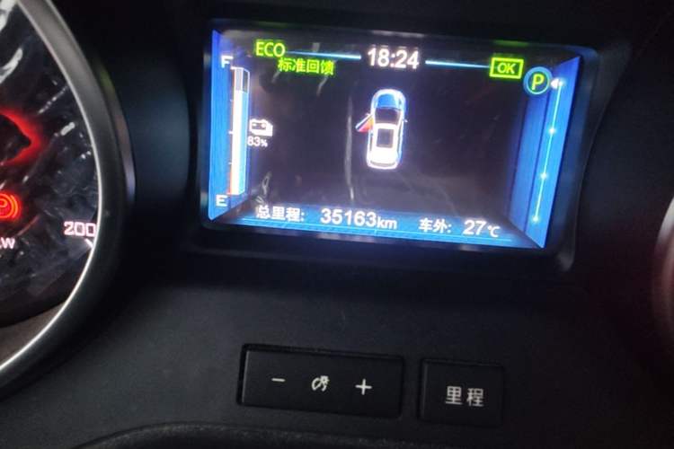 Used BYD Yuan New Energy 2018 EV360 Smart Connect Cool Edition Odometer Close Up