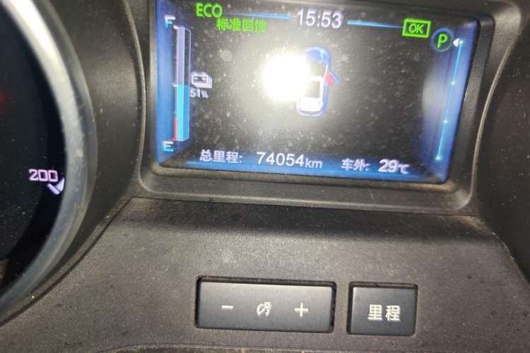 Used BYD Yuan New Energy 2018 EV360 Smart Connect Cool Edition Odometer Close Up