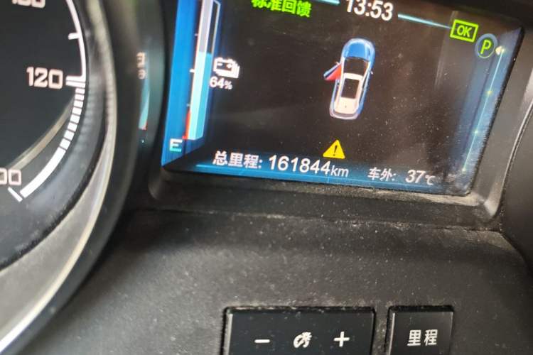 Used BYD Yuan New Energy 2018 EV360 Smart Connect Cool Edition Odometer Close Up