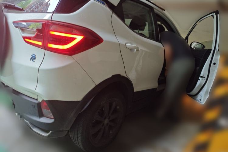 Used BYD Yuan New Energy 2018 EV360 Smart Connect Cool Edition Rear Right 45 Deg