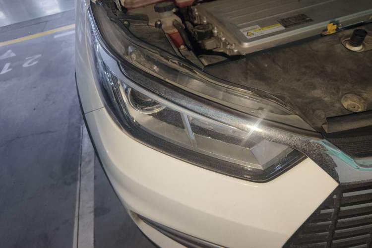 Used BYD Yuan New Energy 2018 EV360 Smart Connected Cool Model Right Front Headlight