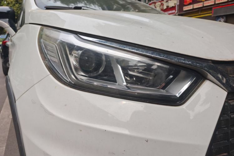 Used BYD Yuan New Energy 2018 EV360 Smart Connect Cool Edition Right Front Headlight