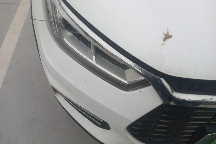 Used BYD Yuan New Energy 2018 EV360 Smart Connect Cool Edition Right Front Headlight