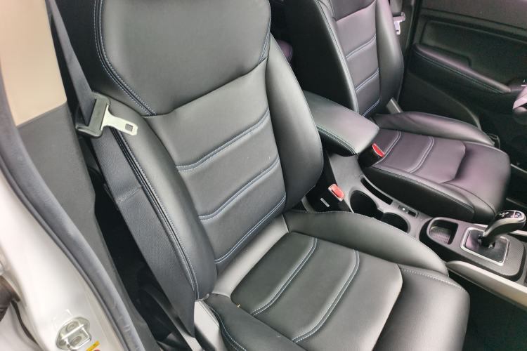 Used BYD Yuan New Energy 2018 EV360 Smart Connect Cool Edition Right Front Seat