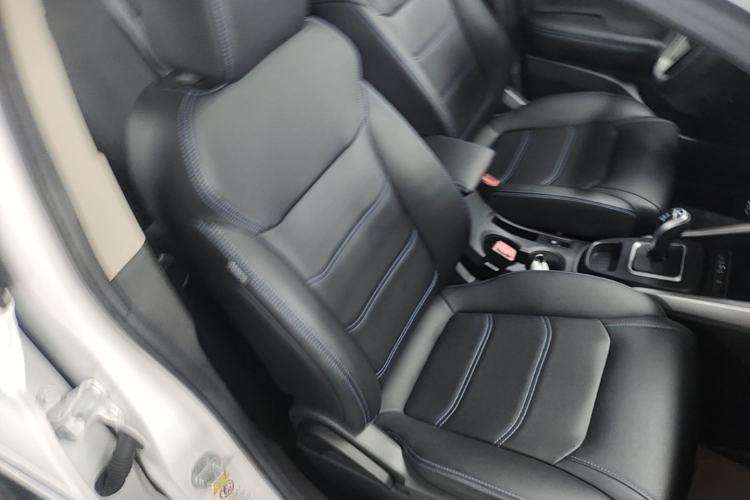 Used BYD Yuan New Energy 2018 EV360 Smart Connect Cool Edition Right Front Seat