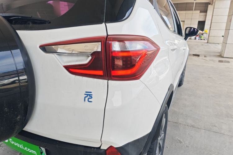 Used BYD Yuan New Energy 2018 EV360 Smart Connect Cool Edition Right Rear Taillight