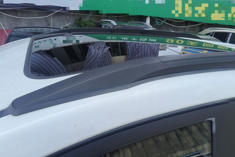 Used BYD Yuan New Energy 2018 EV360 Smart Connect Cool Edition Roof