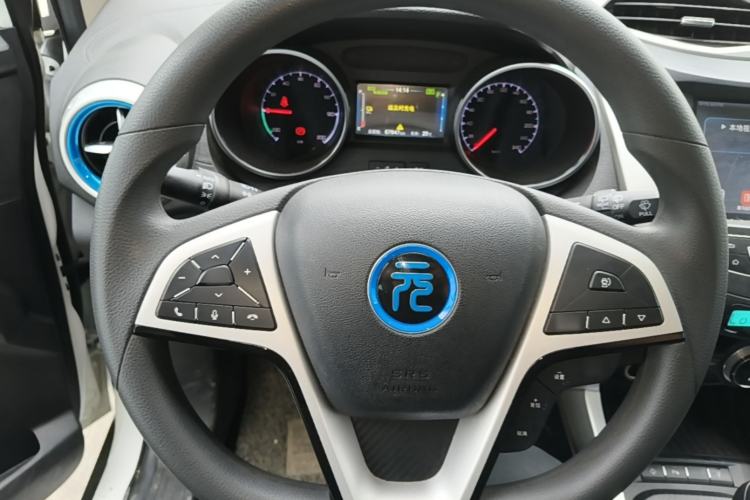 Used BYD Yuan New Energy 2018 EV360 Smart Connect Cool Edition Steering Wheel
