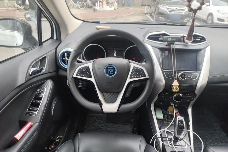 Used BYD Yuan New Energy 2018 EV360 Smart Connected Cool Model Steering Wheel