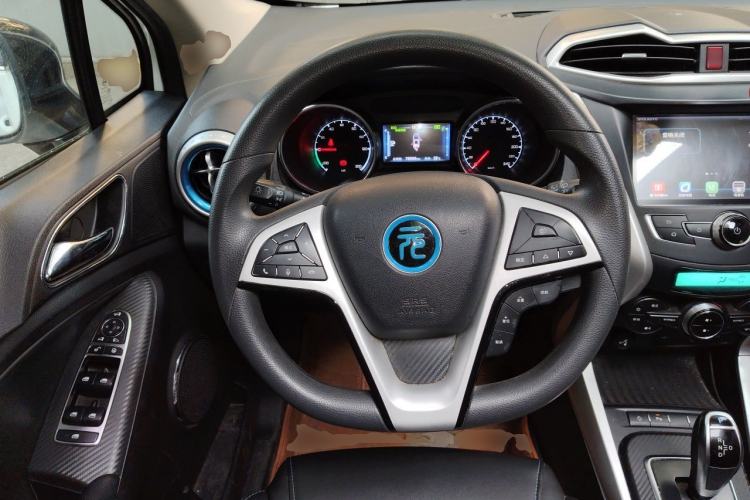 Used BYD Yuan New Energy 2018 EV360 Smart Connect Cool Edition Steering Wheel