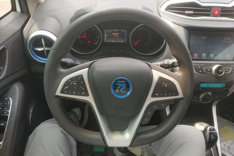 Used BYD Yuan New Energy 2018 EV360 Smart Connect Cool Edition Steering Wheel