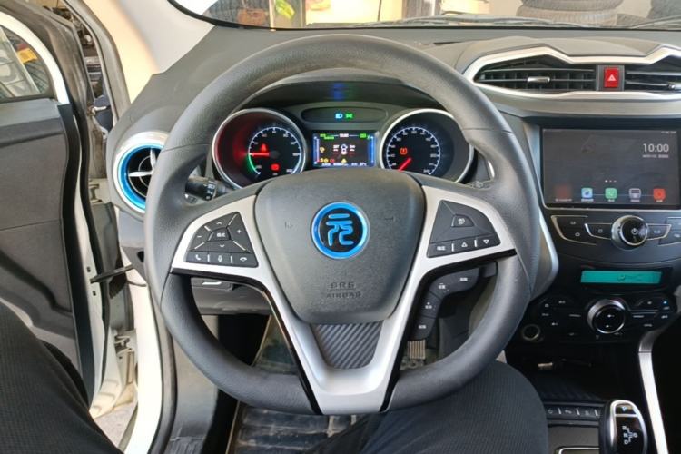 Used BYD Yuan New Energy 2018 EV360 Smart Connected Cool Model Steering Wheel