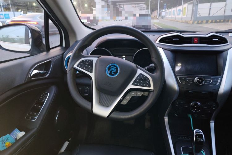 Used BYD Yuan New Energy 2018 EV360 Smart Connected Cool Model Steering Wheel