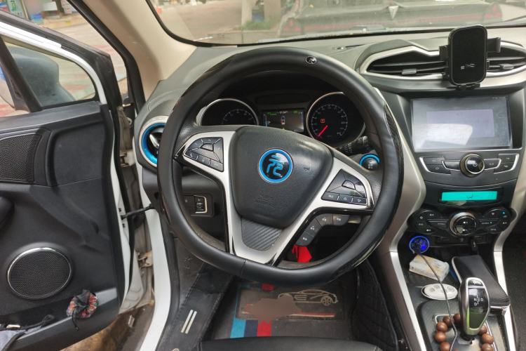 Used BYD Yuan New Energy 2018 EV360 Smart Connect Cool Edition Steering Wheel
