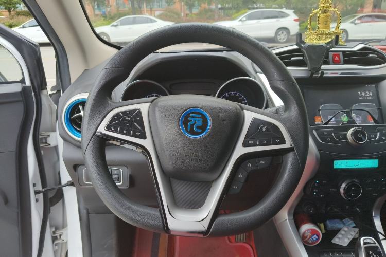 Used BYD Yuan New Energy 2018 EV360 Smart Connect Cool Edition Steering Wheel