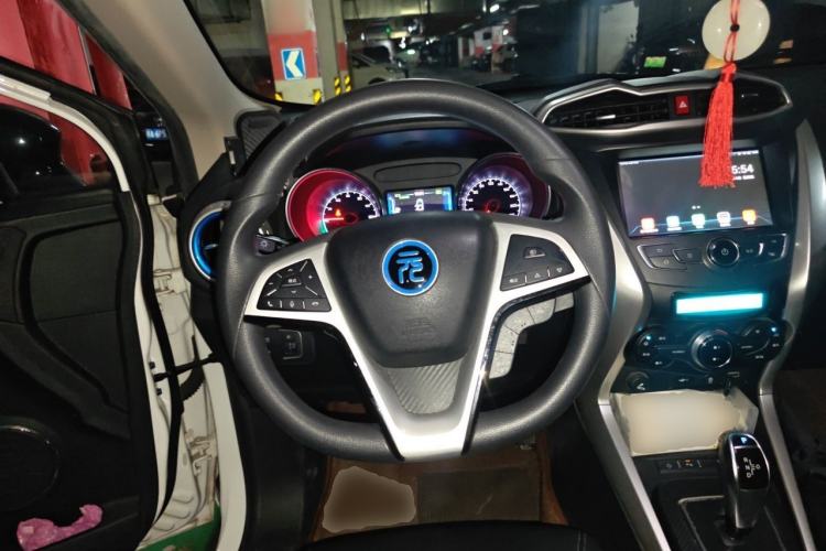 Used BYD Yuan New Energy 2018 EV360 Smart Connect Cool Edition Steering Wheel