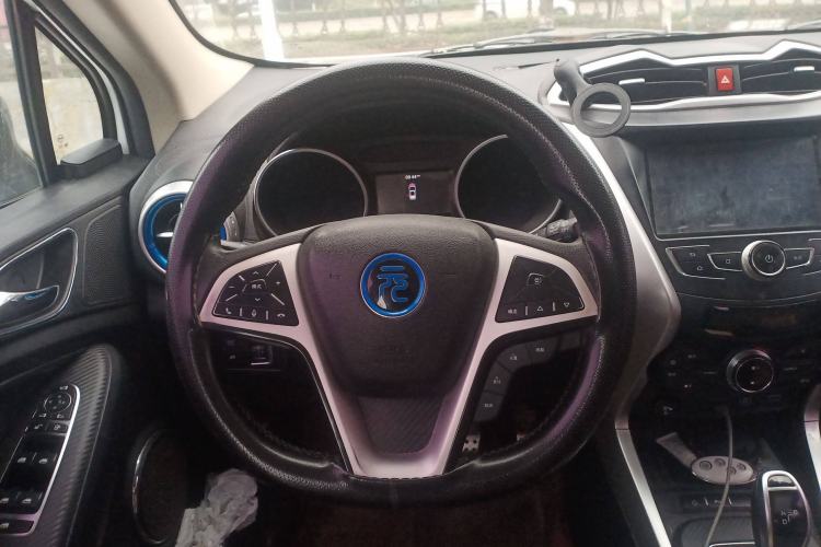 Used BYD Yuan New Energy 2018 EV360 Smart Connect Cool Edition Steering Wheel