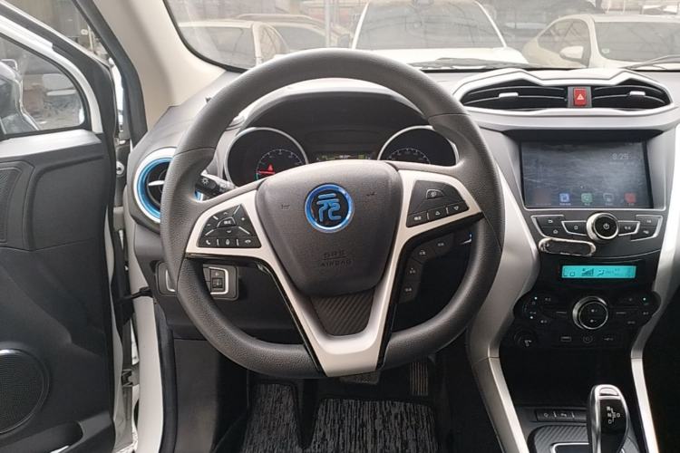 Used BYD Yuan New Energy 2018 EV360 Smart Connect Cool Edition Steering Wheel