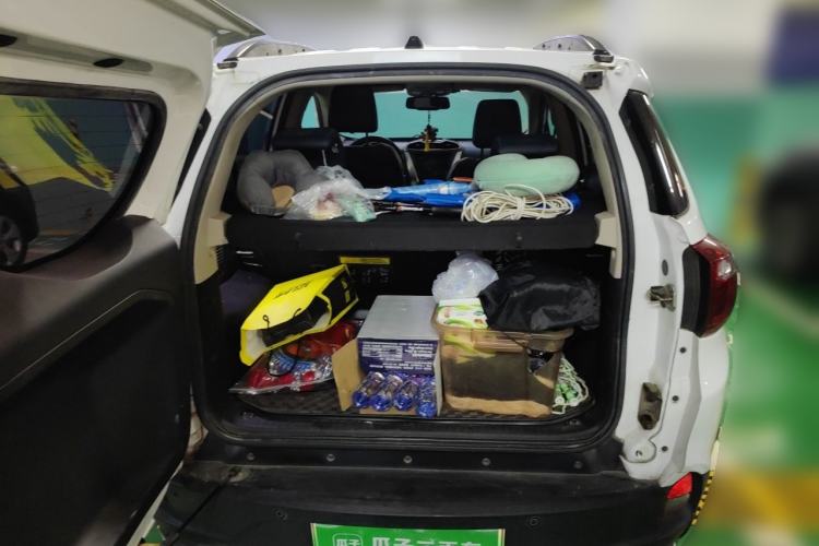 Used BYD Yuan New Energy 2018 EV360 Smart Connected Cool Model Trunk