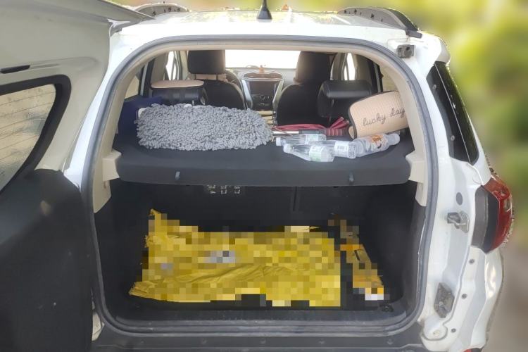 Used BYD Yuan New Energy 2018 EV360 Smart Connect Cool Edition Trunk