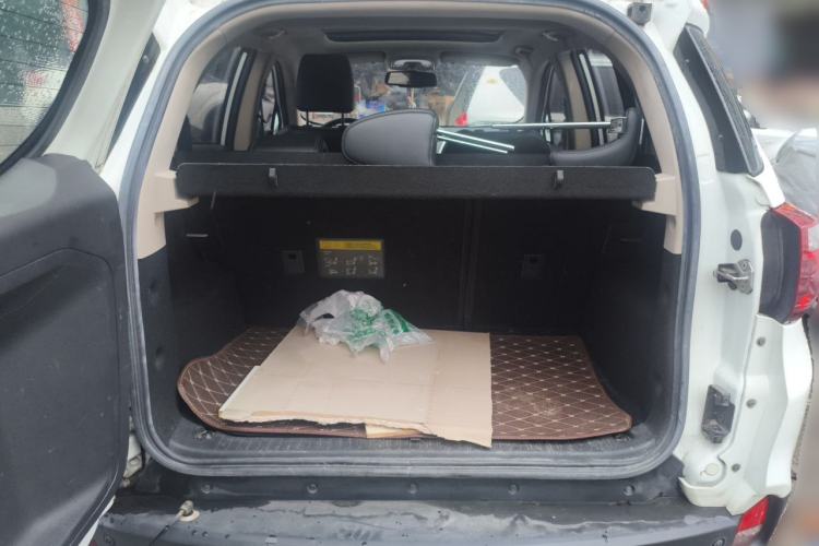 Used BYD Yuan New Energy 2018 EV360 Smart Connect Cool Edition Trunk