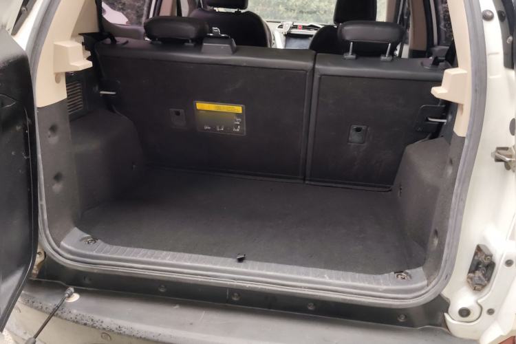 Used BYD Yuan New Energy 2018 EV360 Smart Connect Cool Edition Trunk