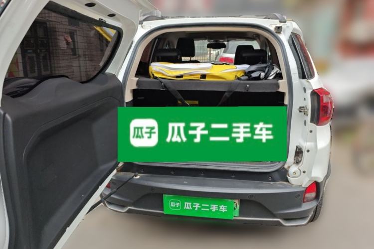 Used BYD Yuan New Energy 2018 EV360 Smart Connect Cool Edition Trunk