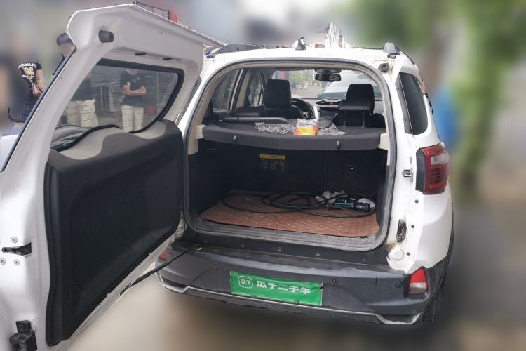 Used BYD Yuan New Energy 2018 EV360 Smart Connect Cool Edition Trunk