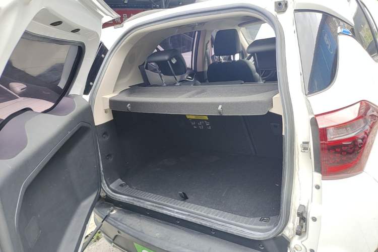 Used BYD Yuan New Energy 2018 EV360 Smart Connect Cool Edition Trunk