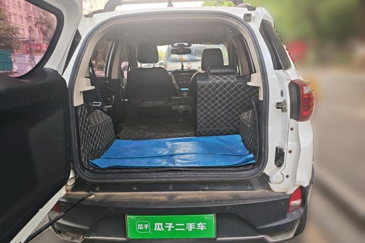 Used BYD Yuan New Energy 2018 EV360 Smart Connect Cool Edition Trunk