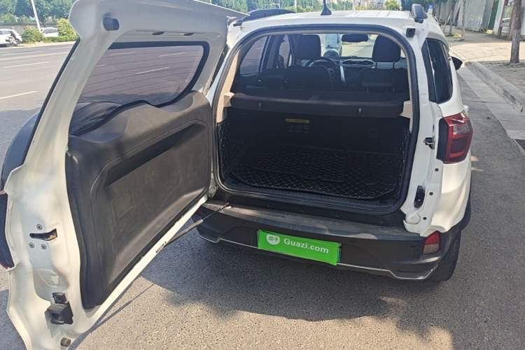 Used BYD Yuan New Energy 2018 EV360 Smart Connect Cool Edition Trunk