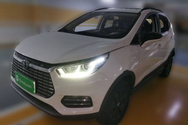 BYD Yuan New Energy 2018 EV360 Smart Connect Cool Edition usata