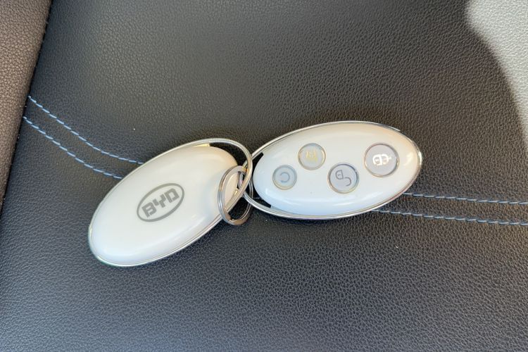 Used BYD Yuan New Energy 2018 EV360 Smart Connect Cool Edition Vehicle Key