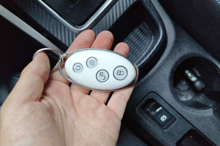 Used BYD Yuan New Energy 2018 EV360 Smart Connect Cool Edition Vehicle Key