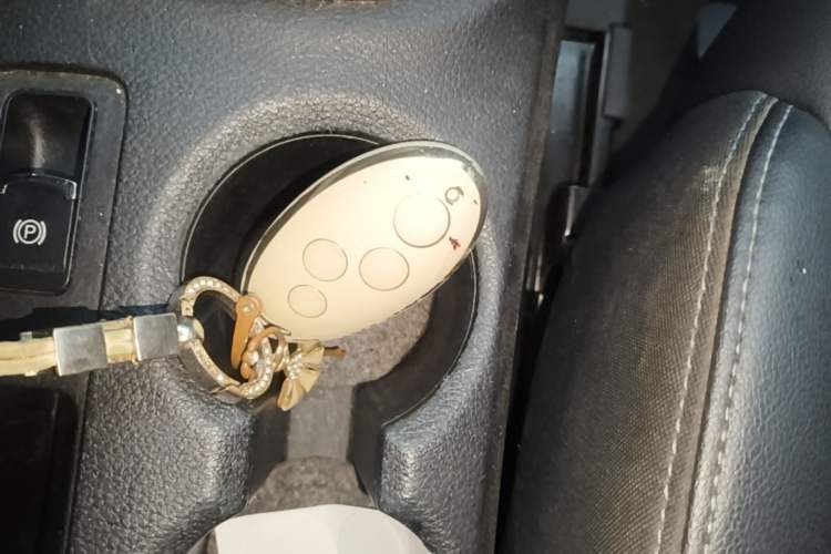 Used BYD Yuan New Energy 2018 EV360 Smart Connected Cool Model Vehicle Key