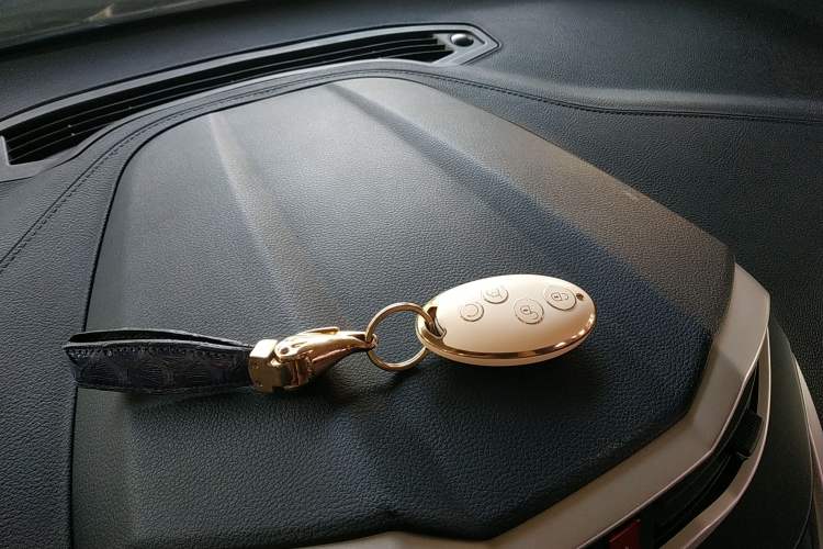 Used BYD Yuan New Energy 2018 EV360 Smart Connect Cool Edition Vehicle Key