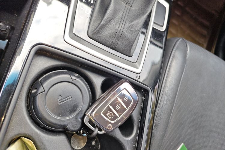 Used BYD Yuan New Energy 2018 EV360 Smart Connect Cool Edition Vehicle Key