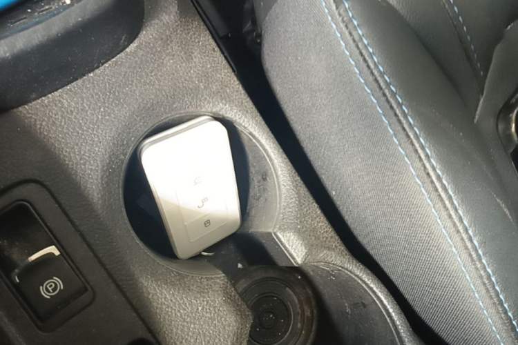 Used BYD Yuan New Energy 2018 EV360 Smart Connected Cool Model Vehicle Key