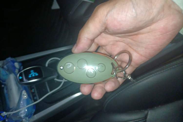 Used BYD Yuan New Energy 2018 EV360 Smart Connect Cool Edition Vehicle Key