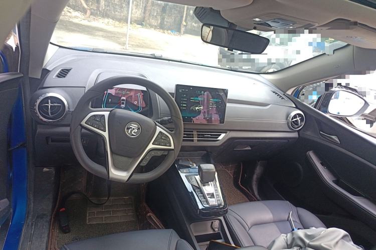 Used BYD Yuan New Energy 2019 EV535 High-Energy Leading Edition Center Console