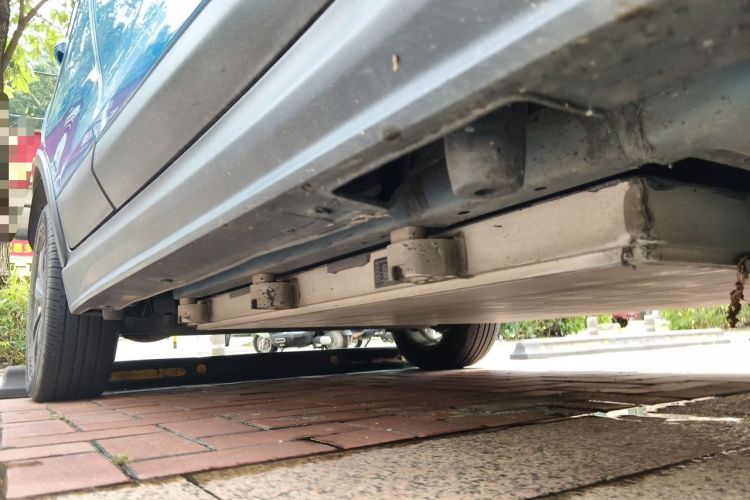 Used BYD Yuan New Energy 2019 EV360 Smart Connect Elite Model Chassis Front Right