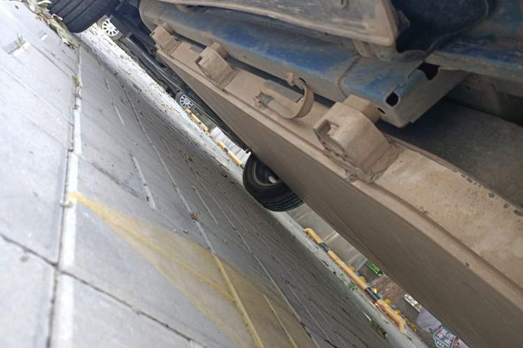 Used BYD Yuan New Energy 2019 EV535 Smart Connect Trendsetting Model Chassis Rear Left