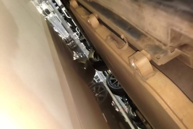Used BYD Yuan New Energy 2019 EV535 Smart Connect Trendsetting Model Chassis Rear Left