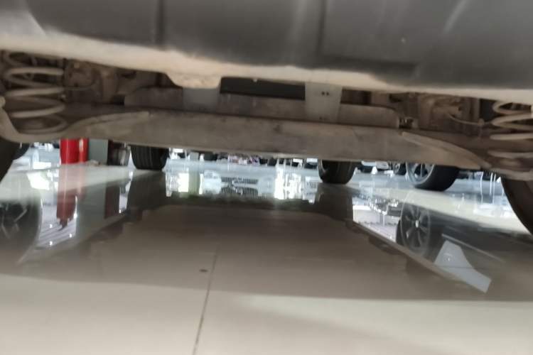 Used BYD Yuan New Energy 2019 EV535 Smart Connect Trendsetting Model Chassis Rear