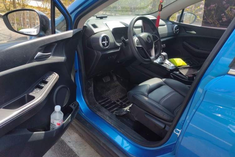 Used BYD Yuan New Energy 2019 EV535 Smart Connect Trendsetting Model Driver Seat