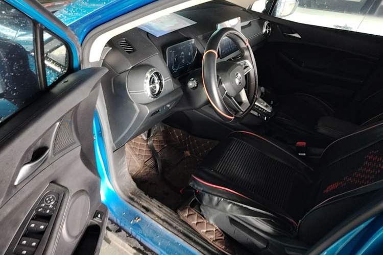 Used BYD Yuan New Energy 2019 EV535 Smart Connect Trendsetting Model Driver Seat