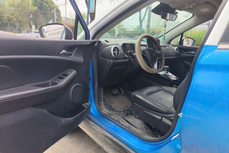 Used BYD Yuan New Energy 2019 EV360 Smart Connect Leading Model Driver Seat