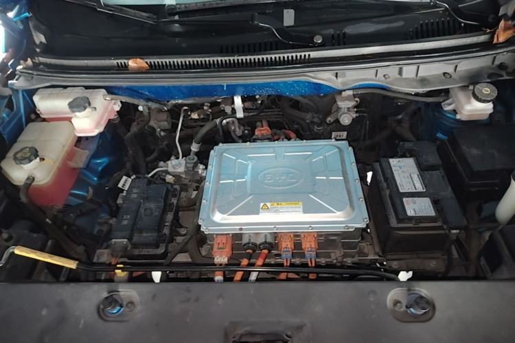 Used BYD Yuan New Energy 2019 EV535 Smart Connect Trendsetting Model Engine Bay